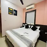 Arman Hotel