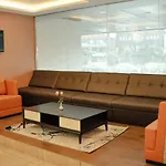 Esquina Residency