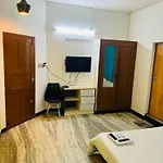 Bacadi Inn