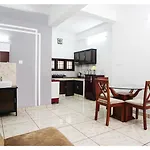 Noel Apartments
