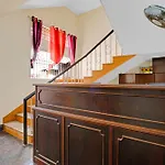 Oyo Nas Tourist Home