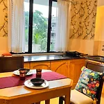 Joy Suite - Exclusive Private 4-Star Ac Suite Inside Lotus 8 Hotel - 3 Min Walk From Cochin Airport