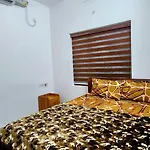 Ceebeez Homes