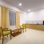 Daffodils Luxury Airport Suites