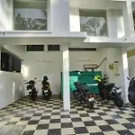 Super Hotel O Crystal Executive Suites