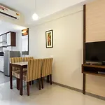 D Homz Suites
