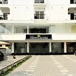 Hotel Crown Suites