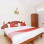 Oyo 39853 Manna Residency