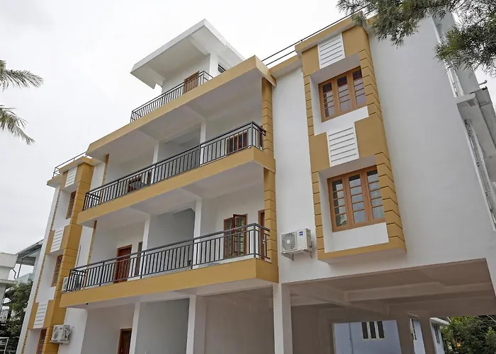 Oyo 78040 Marhaba Apartments