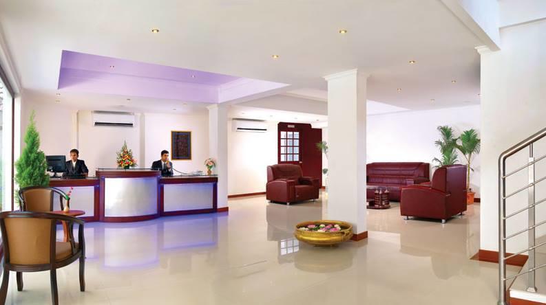 Centre Point Hotel 3*