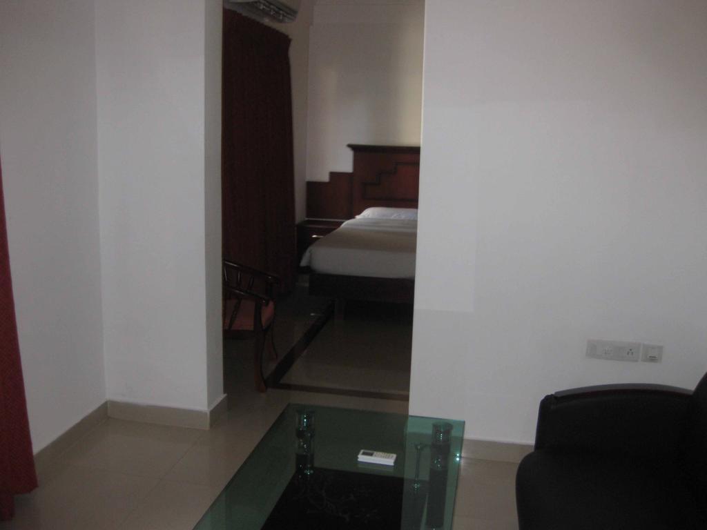 Centre Point 3* Kochi
