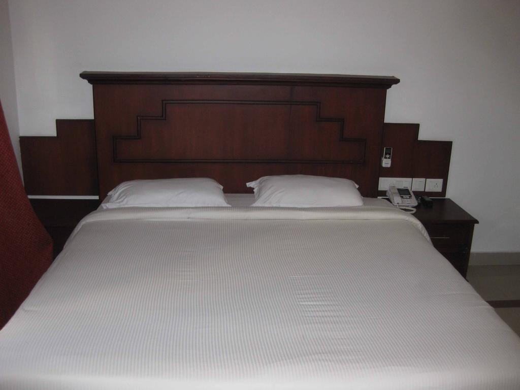 Centre Point Hotel Kochi