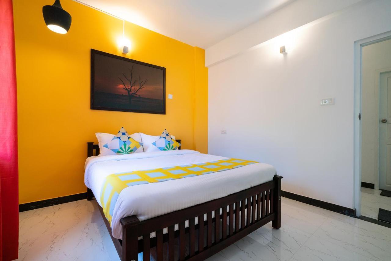 Oyo Flagship 75923 Ace Homes Hotel