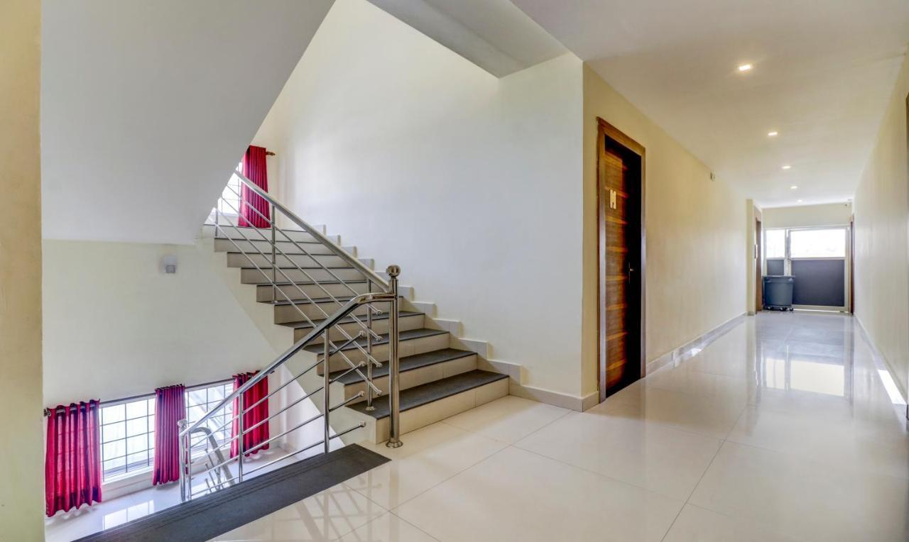Hotel Treebo Trend Malabar North Railway Station Kochi