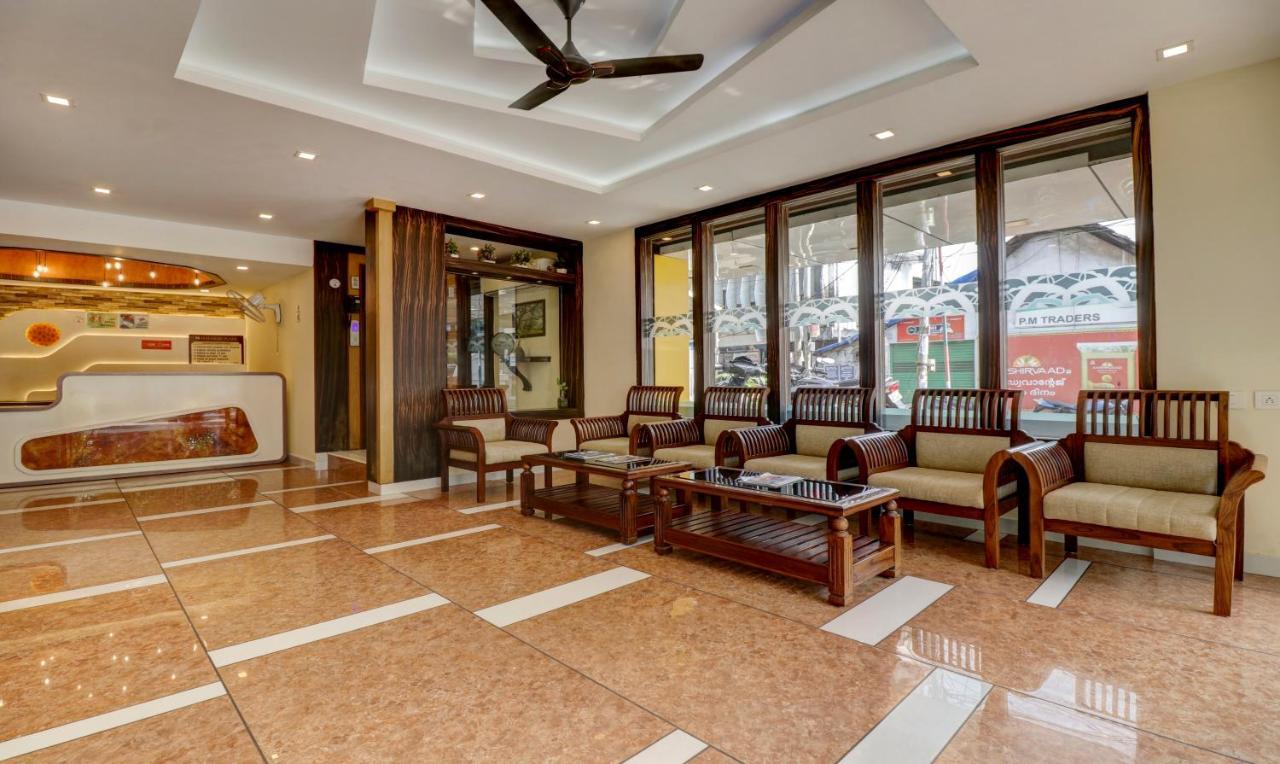 Hotel Treebo Trend Malabar North Railway Station Kochi