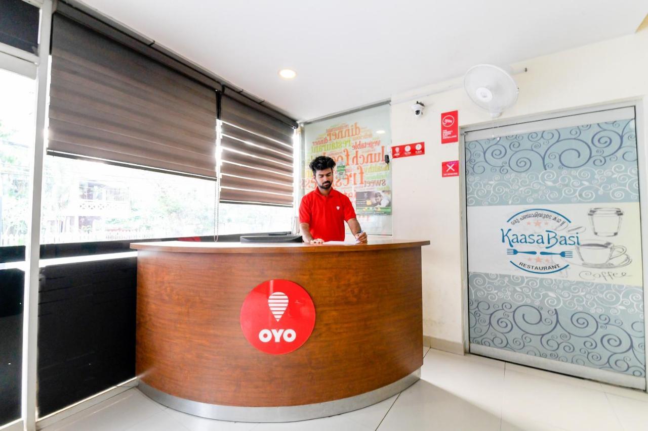 Oyo 4802 Cochin Residency Hotel Kochi