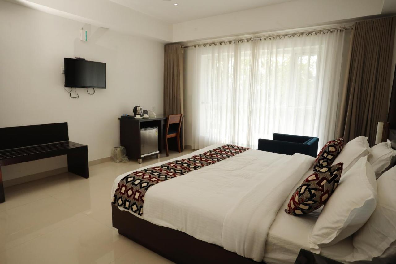 Loveland Residency Hotel Kochi