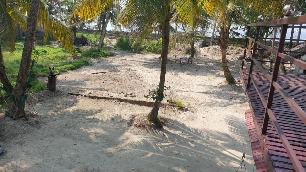 Royal Beach Abode * Kochi