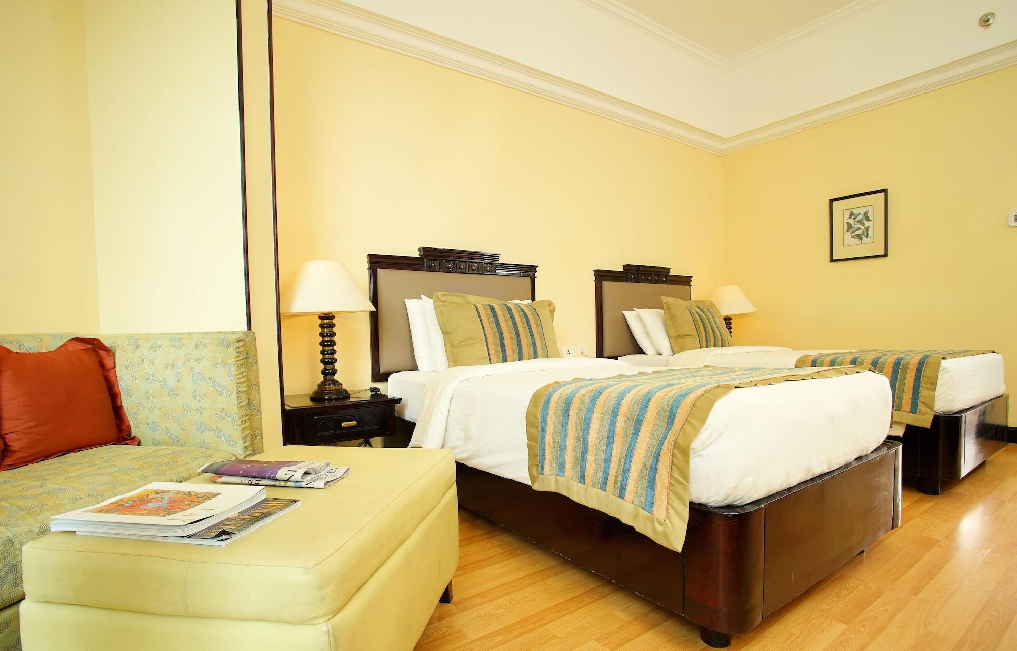 Hotel Vivanta Ernakulam, Marine Drive