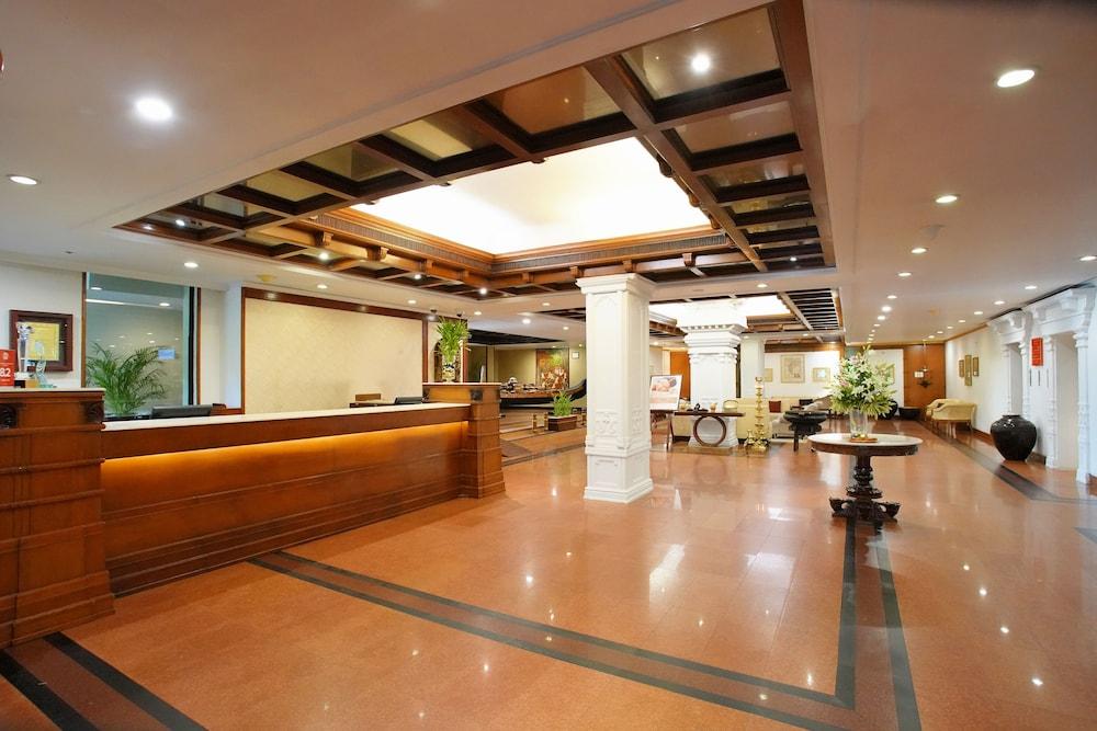 Hotel Vivanta Ernakulam, Marine Drive Kochi