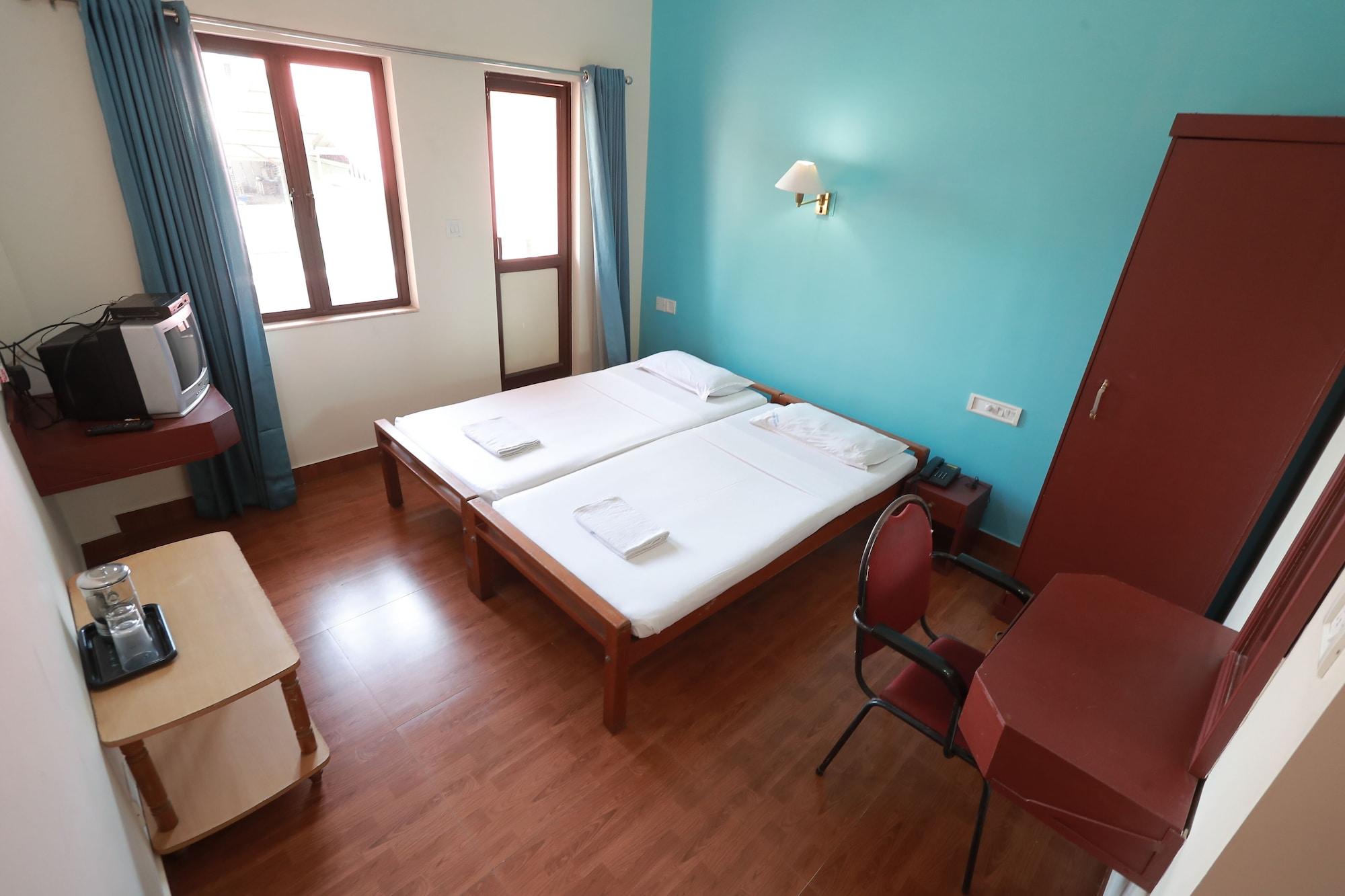 Srinivas Hotel