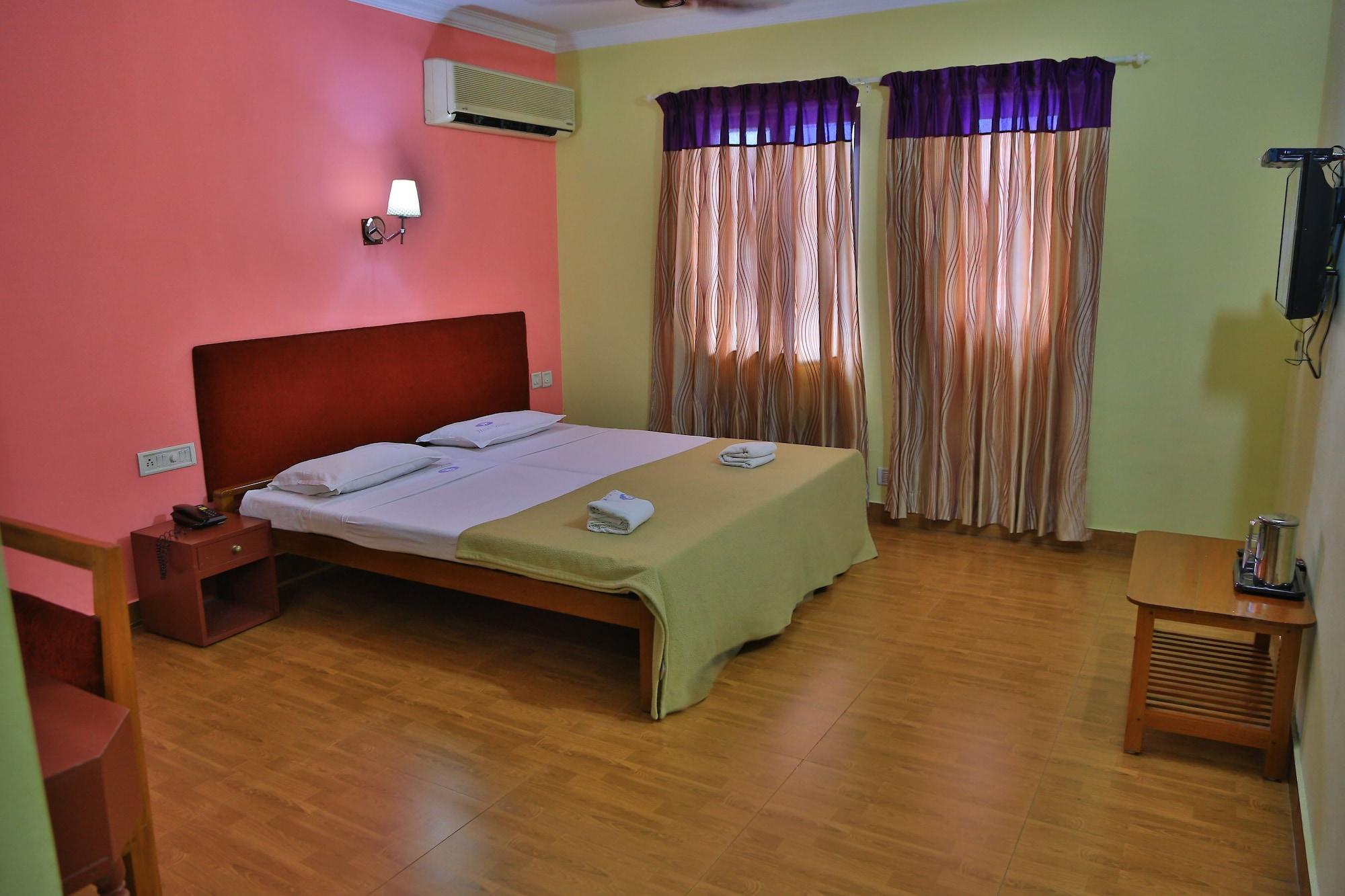 Hotel Srinivas Kochi