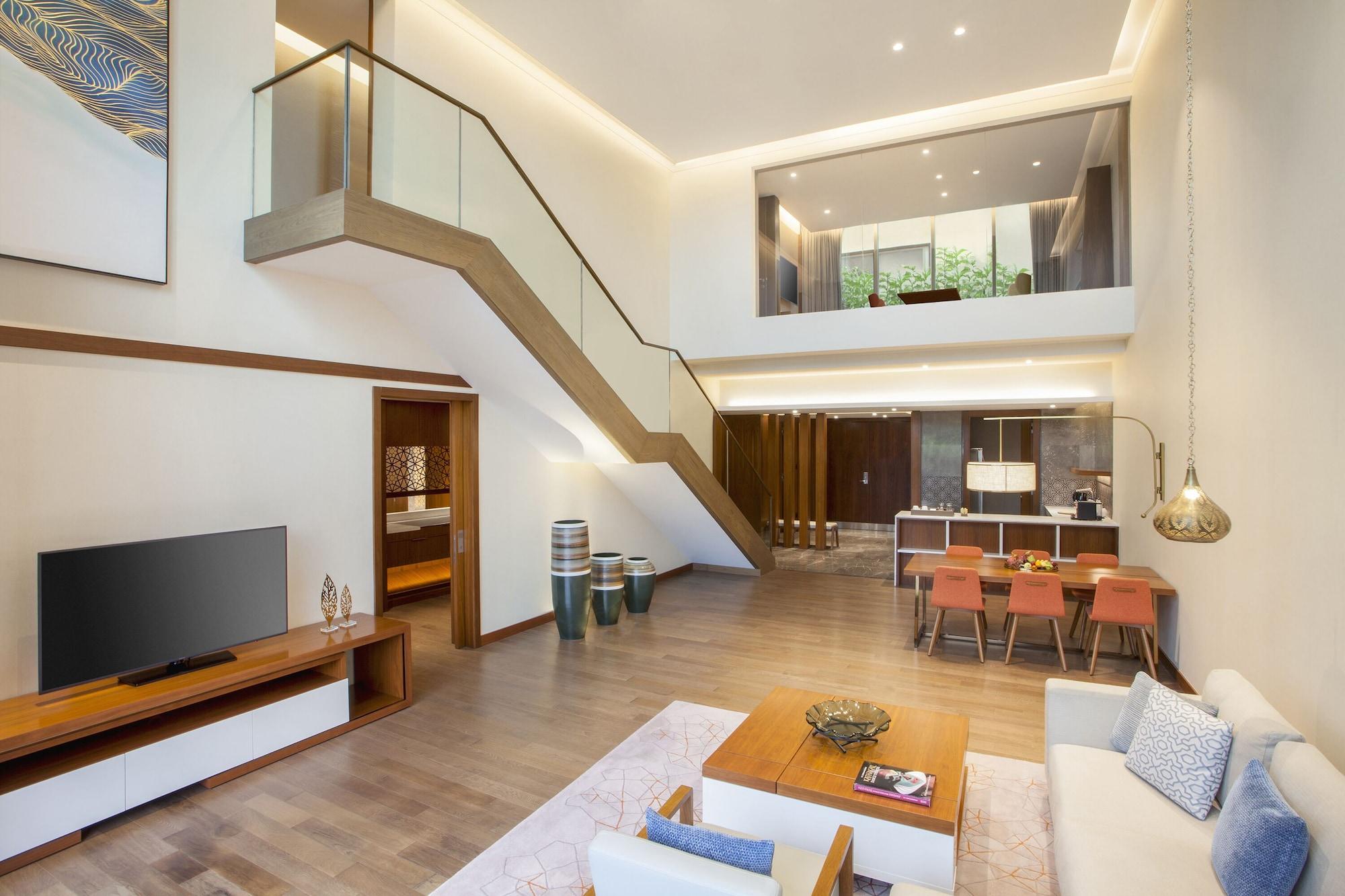 Grand Hyatt Bolgatty 5*