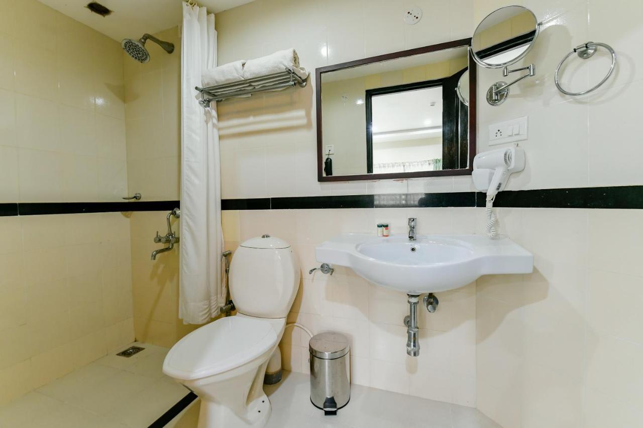 Oyo 23587 M-star Heritage P Ltd Hotel Kochi