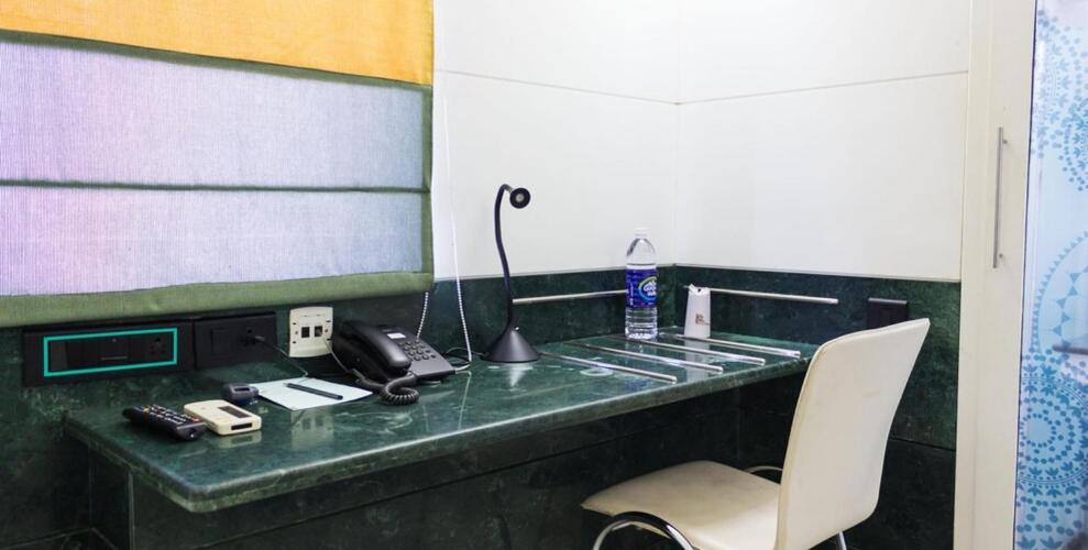 Bth Sarovaram Hotel