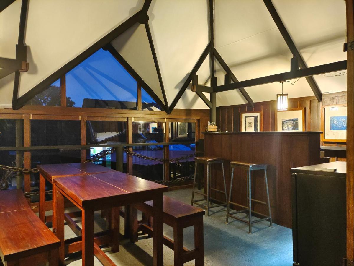Lodge Niyati - Boutique *