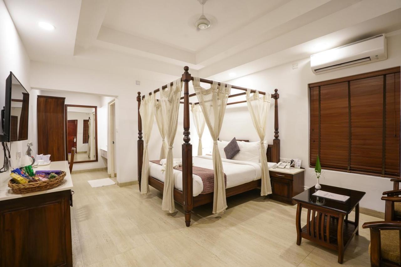 Once Upon The River, Aluva - Near Cochin International Airport Resort