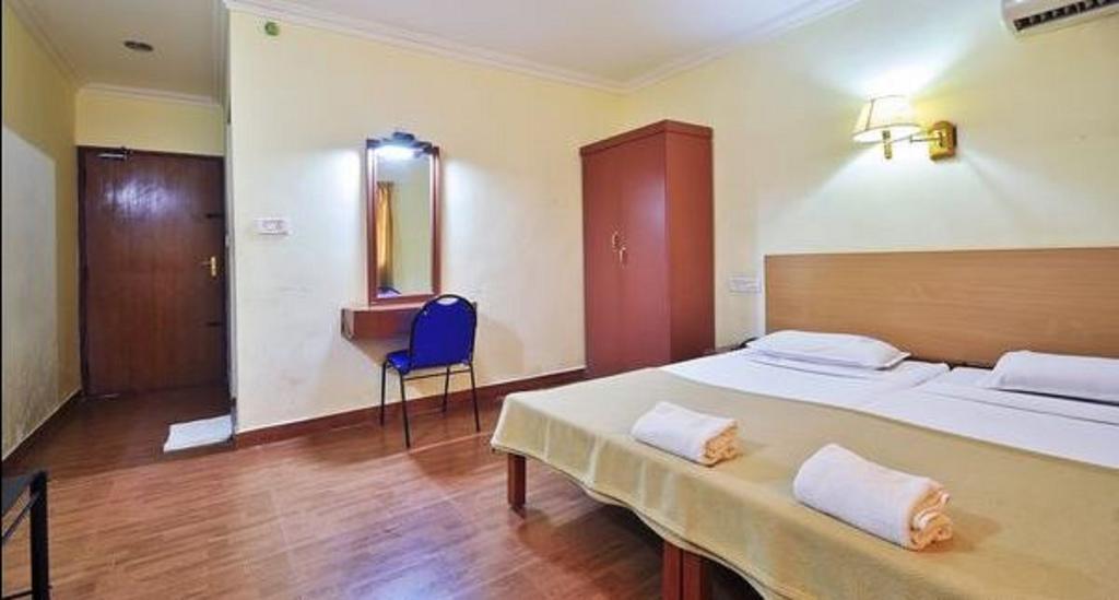 Hotel Srinivas Kochi