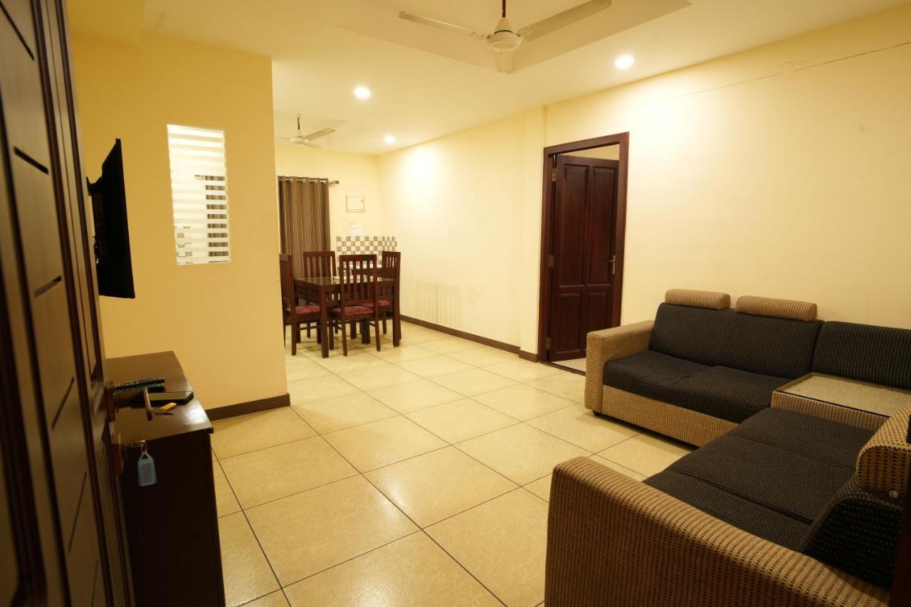 K V 3* Kochi