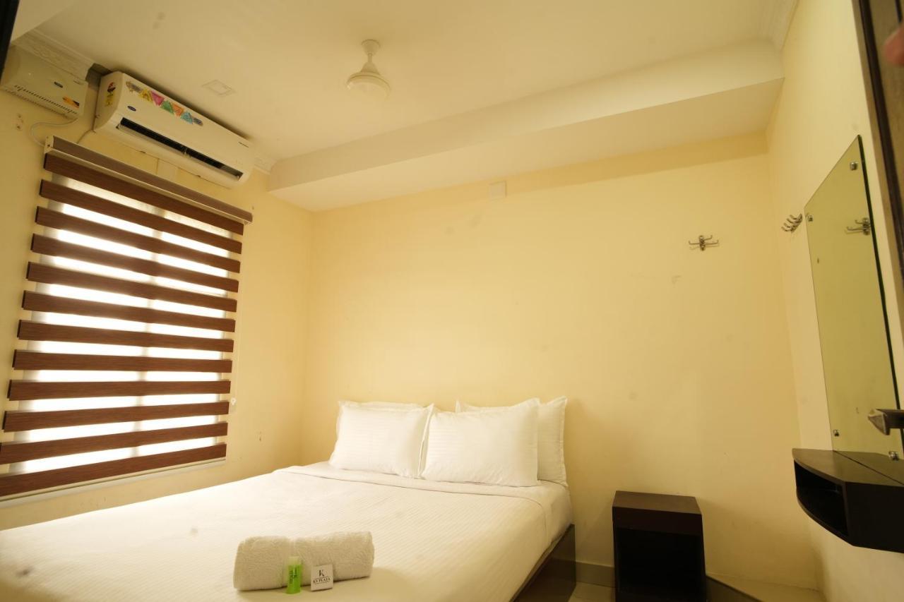 Hotel K V 3*