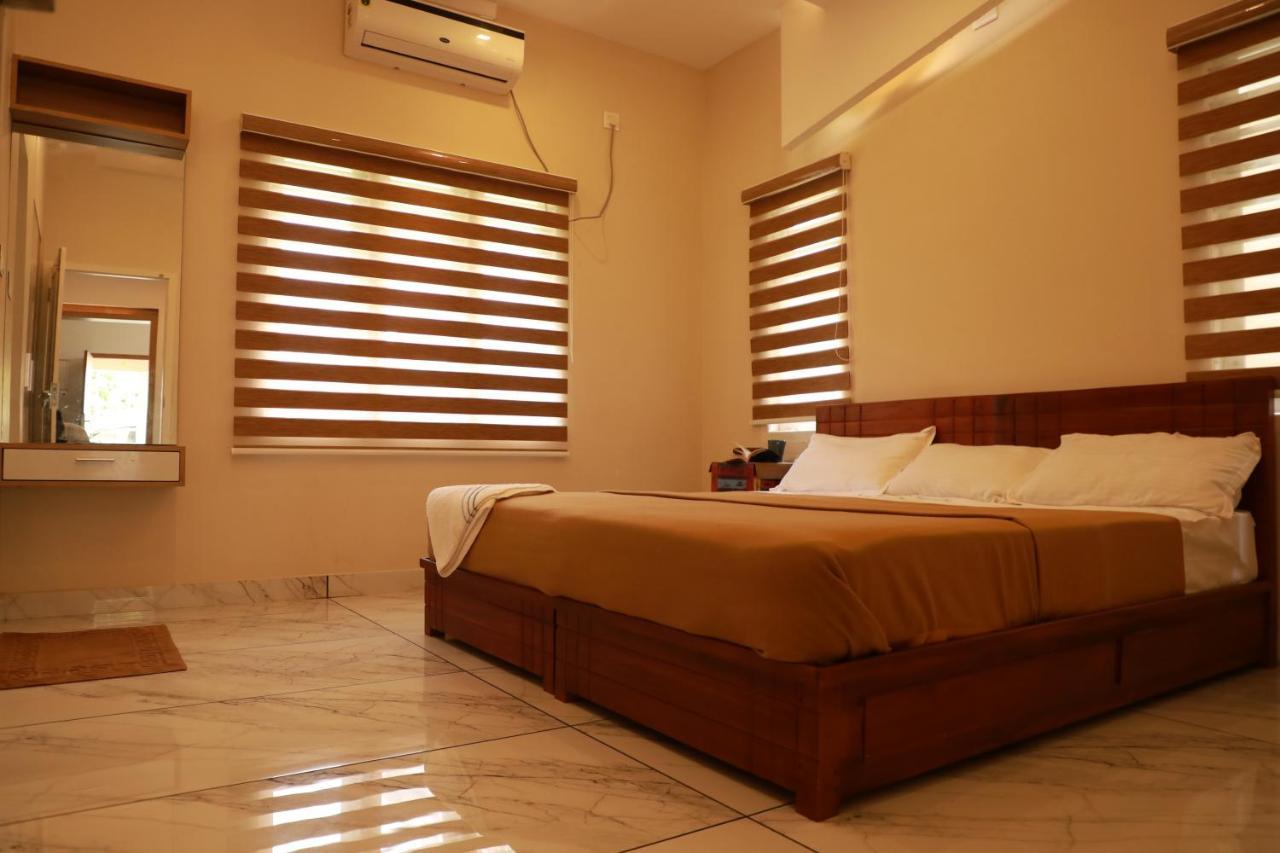 Villa Joseph Cazle - 1 Kochi