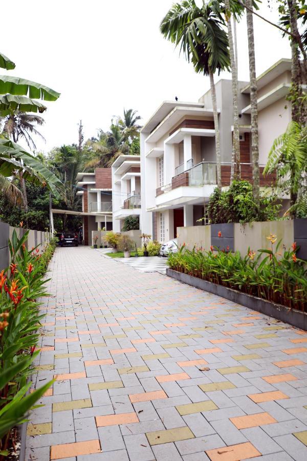 Villa Joseph Cazle - 1 Kochi