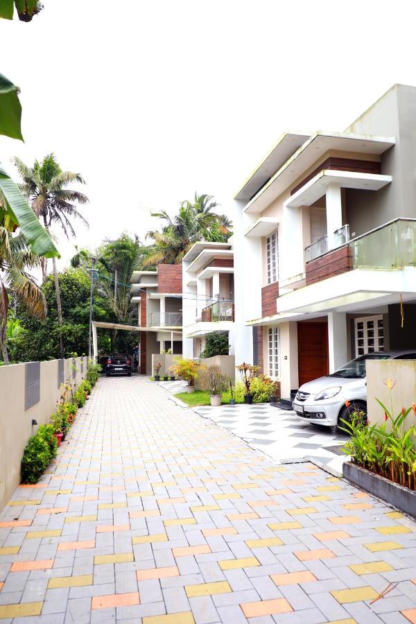Joseph Cazle - 1 * Kochi