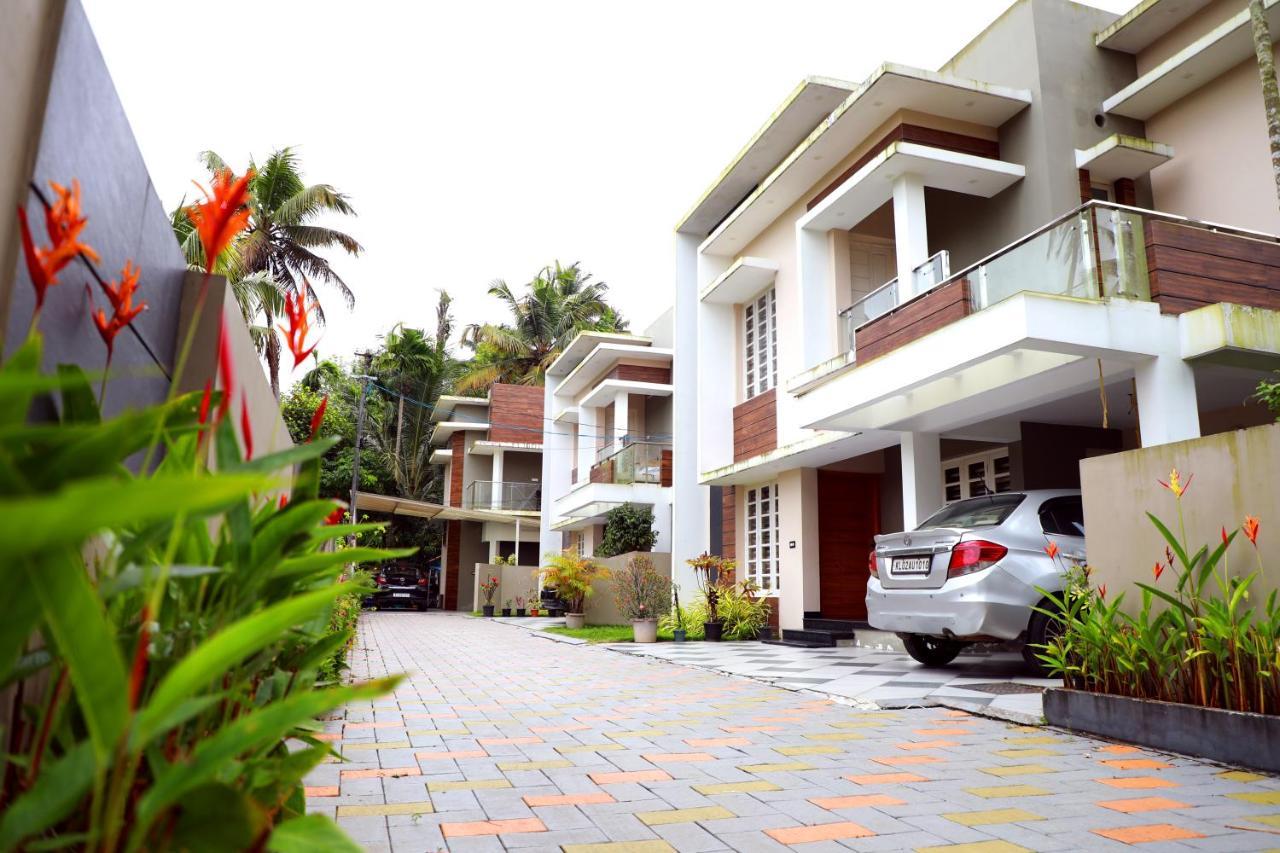 Joseph Cazle - 1 * Kochi