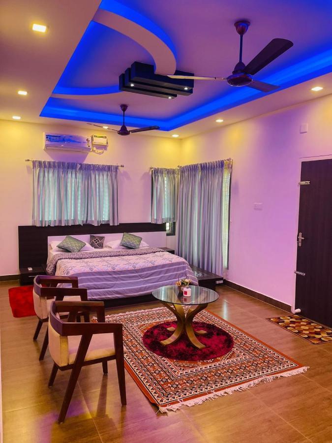 Castle Homestay *