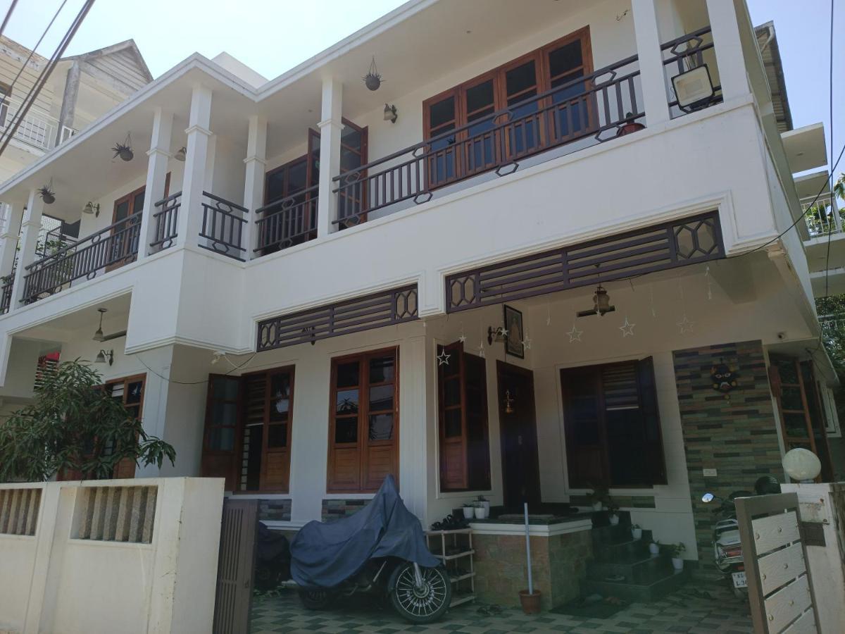 Homestay Prakriti Fortkochi Air Conditioned