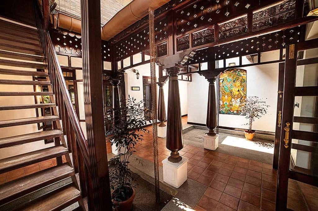 Heritage Methanam Hotel 3*