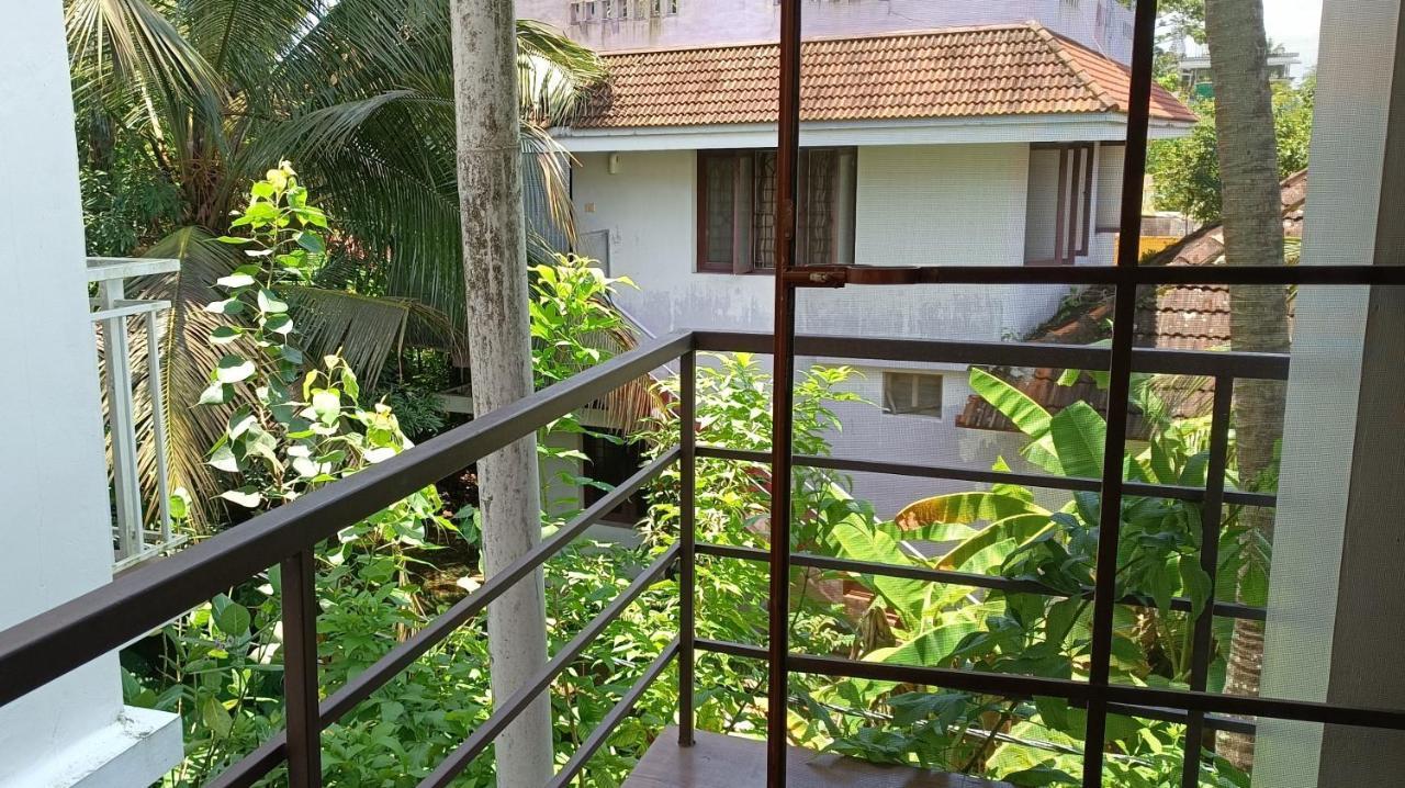 Homestay Prakriti Fortkochi Air Conditioned *
