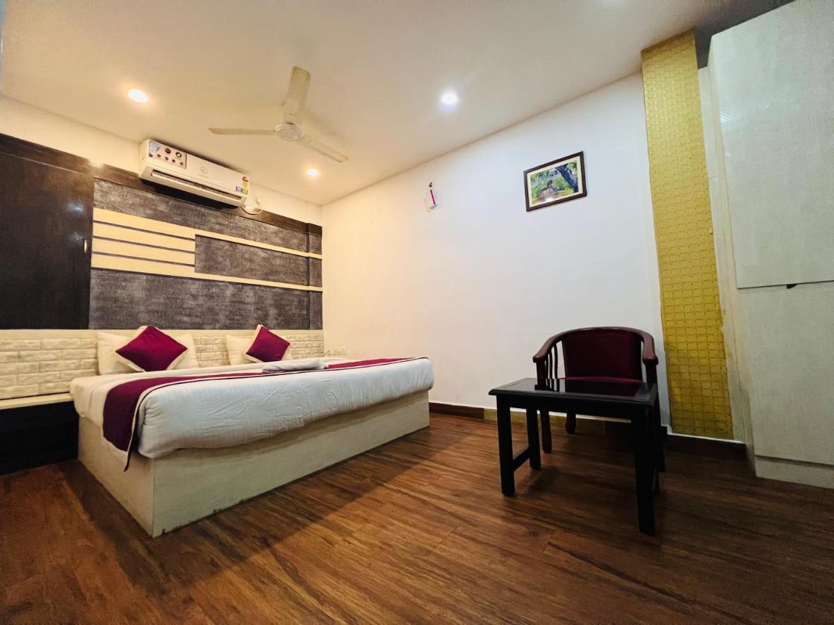 Tcs Hotel 2*