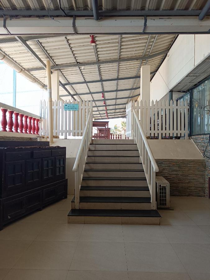 Hotel Baywatch Homes Kochi