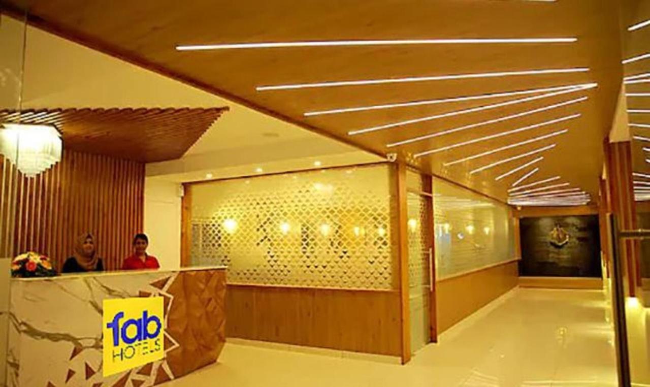 Hotel Fabhotel Prime D Chandlier 3*