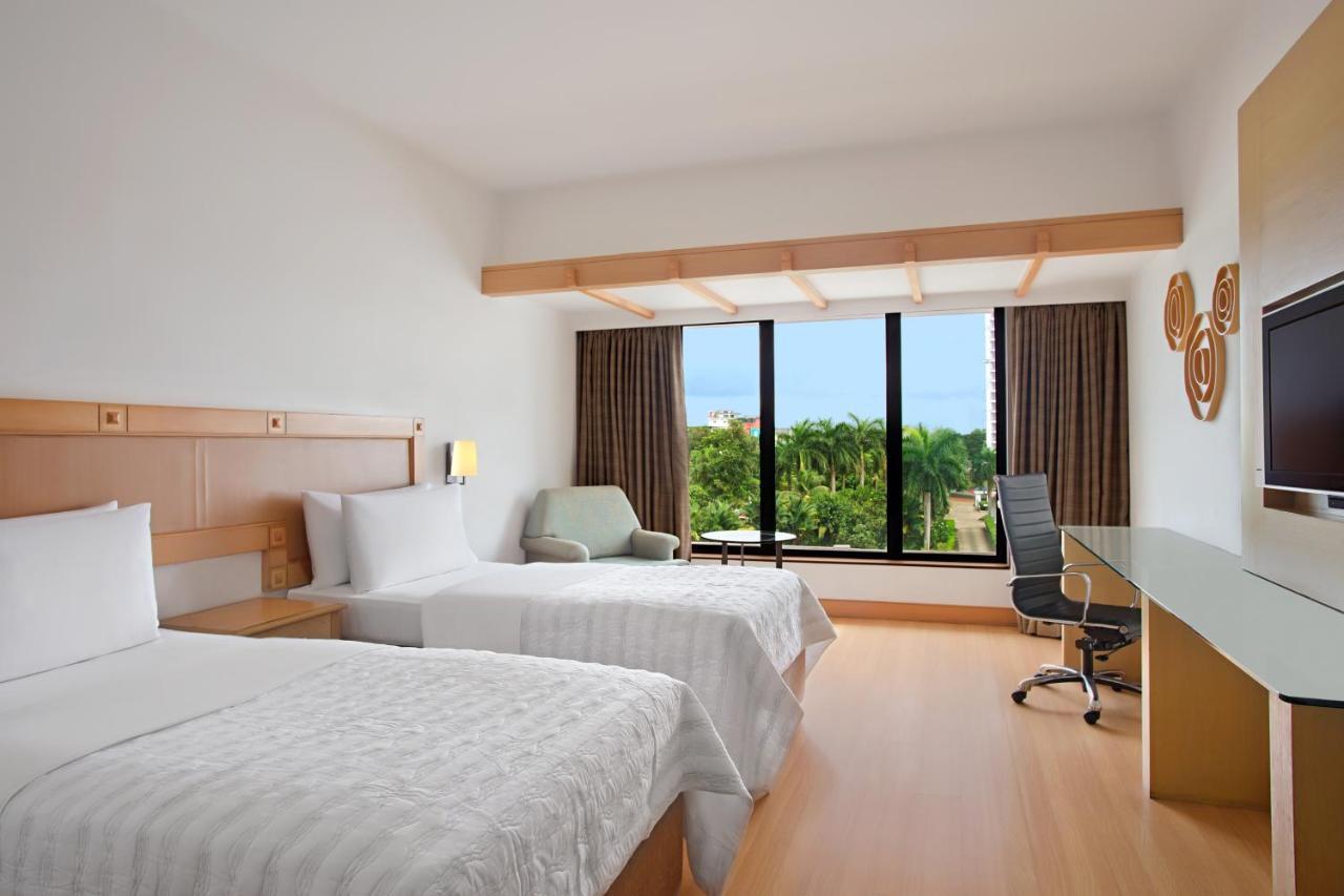 Le Meridien 5*