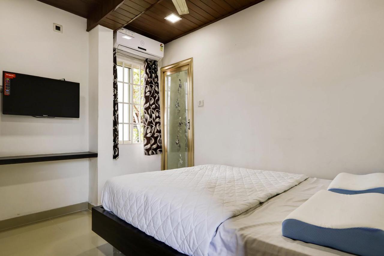 Spot On 48916 Kpm Tourist Hotel 3*