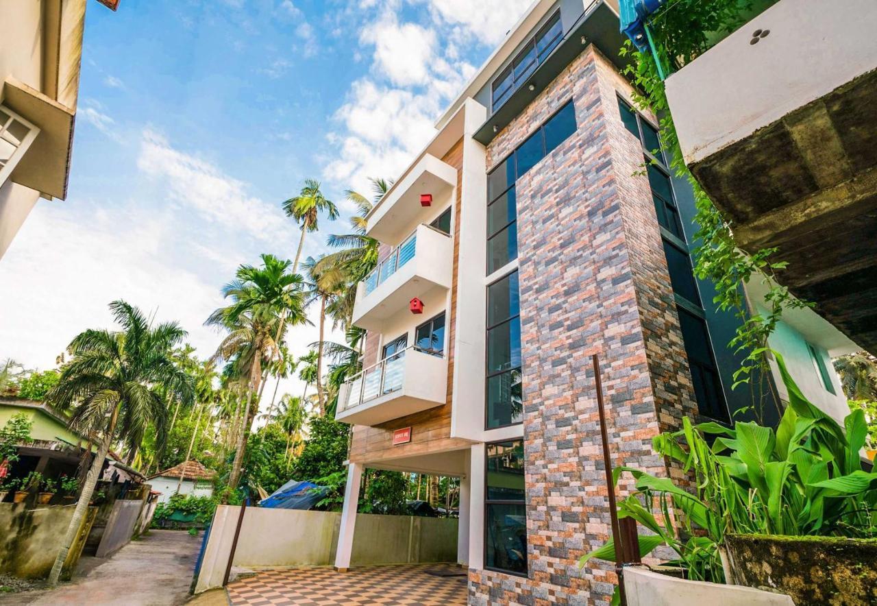 Apartment O Thykoodam