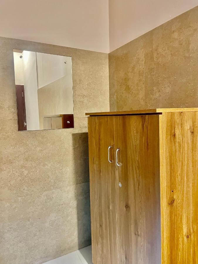 Hotel Reach Residency Kochi