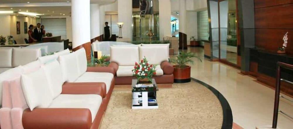 Hotel The Mercy Luxury Business Kochi